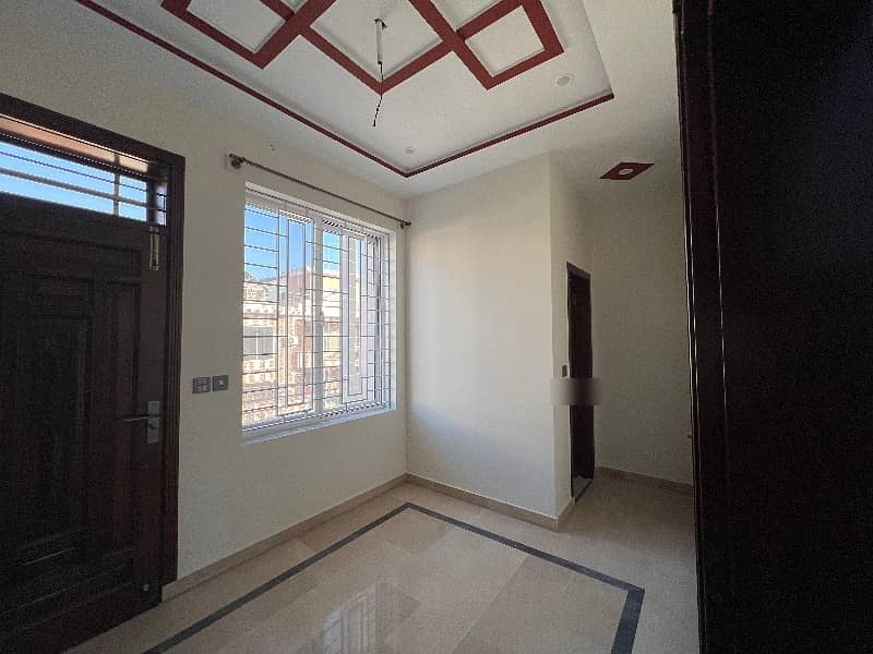 Reserve A Centrally Located House In G-14/4 3