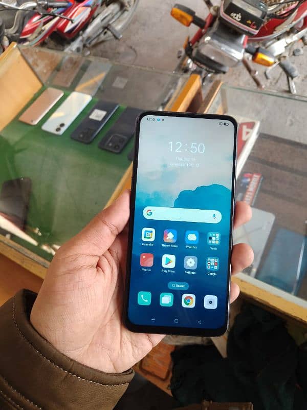 OPPO F11 pRo 1