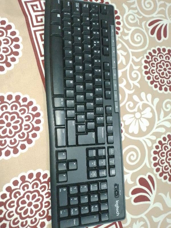 wireless mouse and keyboard 4