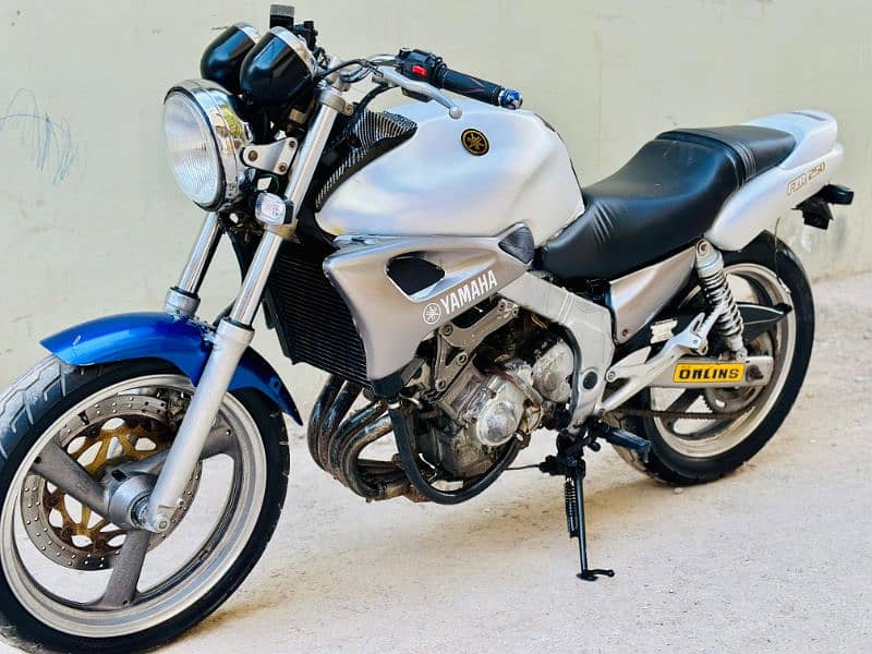 Yamaha zeel 250cc 4 cylinder 1