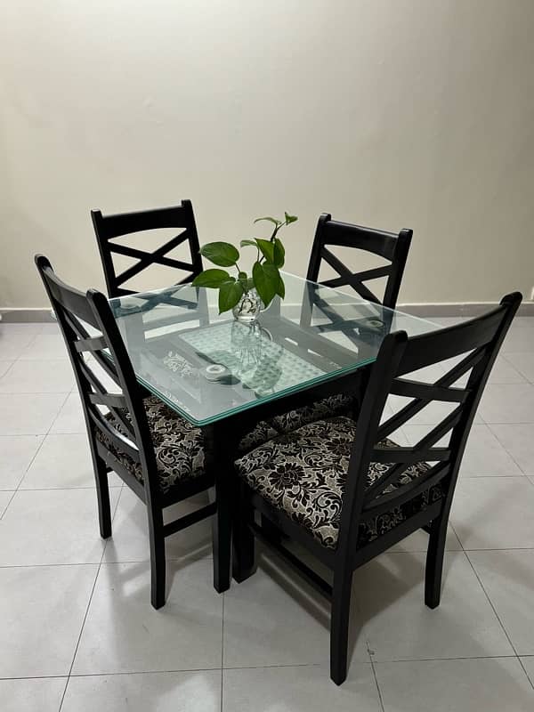 4 seater dining table set 0