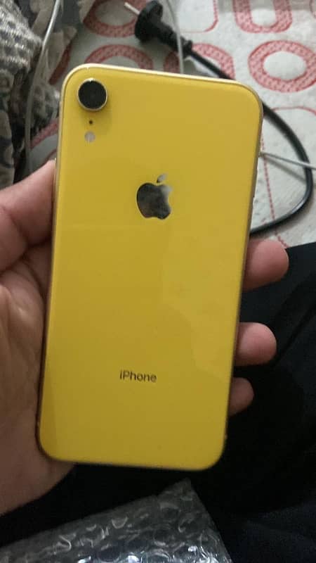 Iphone Xr good condition availible 0