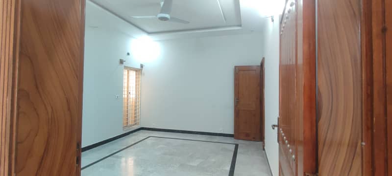 D-17/2 MVHS A block dubble storey house available for rent 8