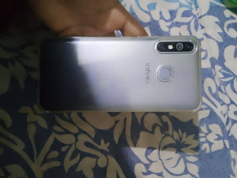 Infinix hot 8 X650C 1