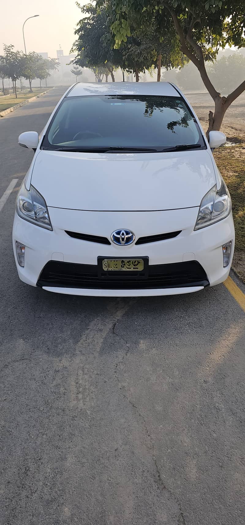 Toyota Prius 2014 S LED 9