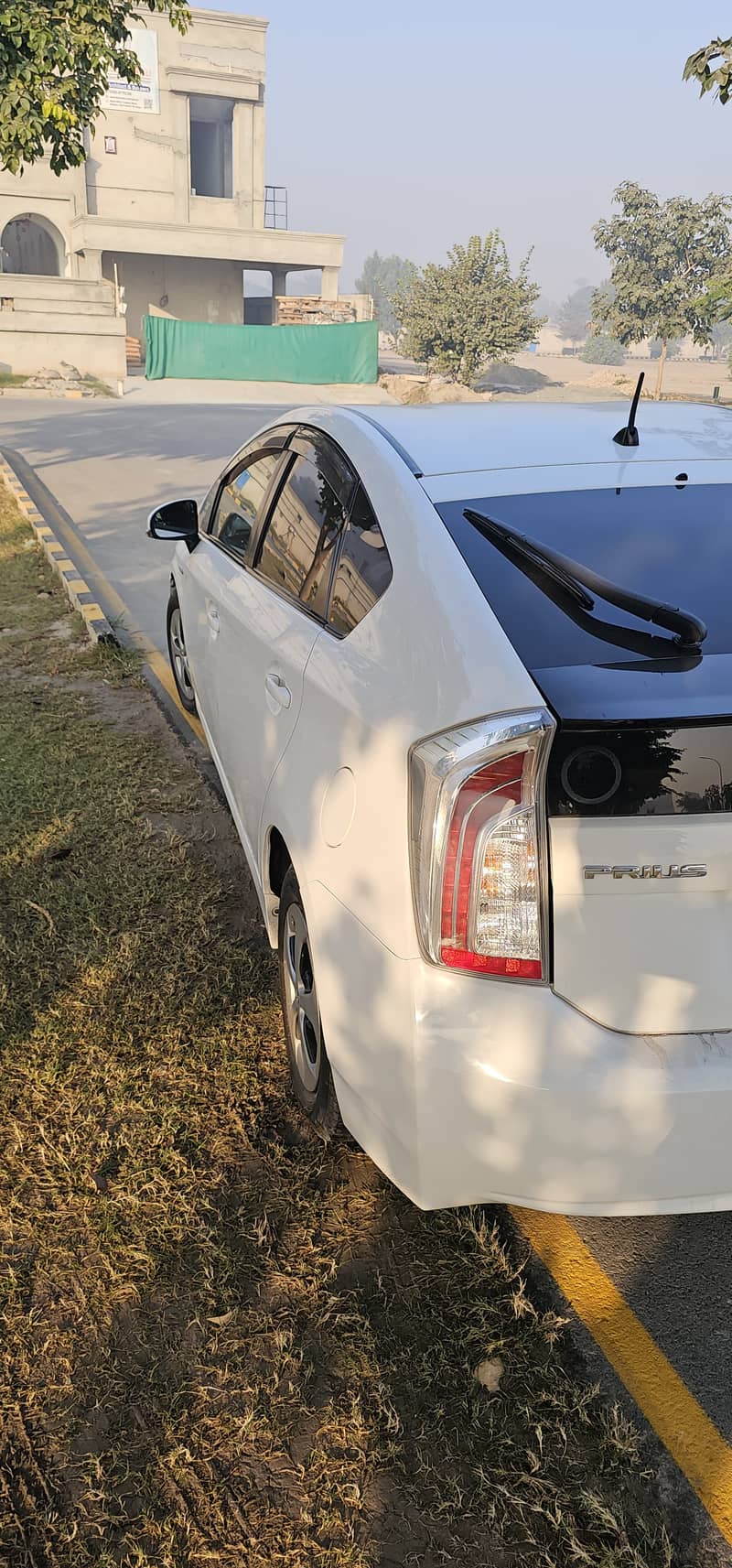 Toyota Prius 2014 S LED 10