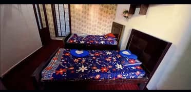 Luxury  AC rooms for jobians and professional at 6 no chungi Multan