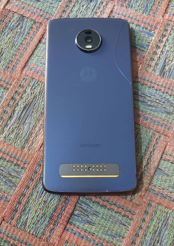 Moto Z4 Non PTA Mobile Best Condition 4/128 3