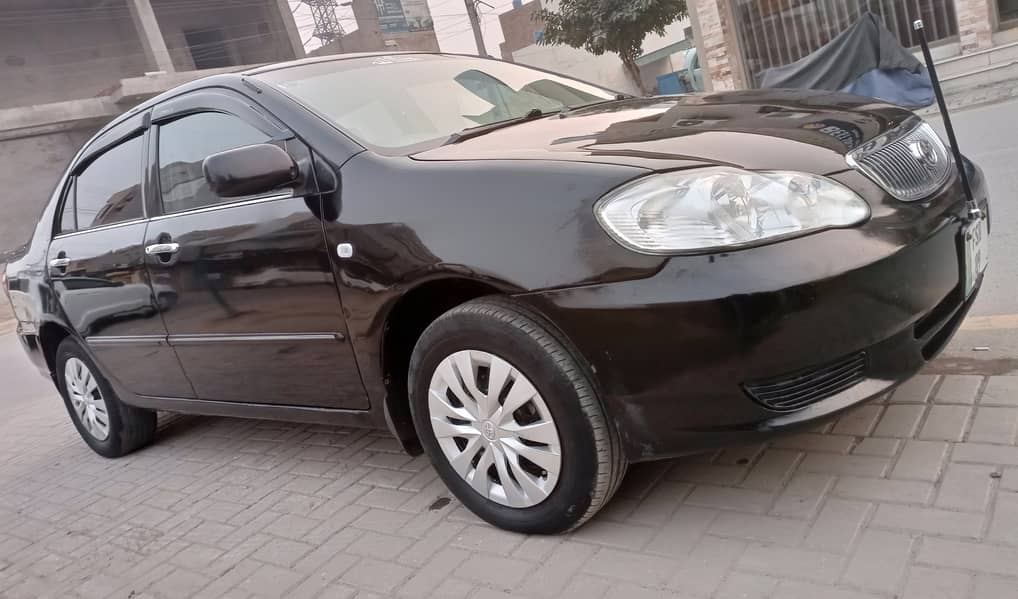 HOME USED TOYOTA COROLLA SE SALOON VERY NEAT & CLEAN 0300 9659991 4