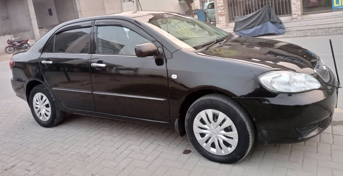 HOME USED TOYOTA COROLLA SE SALOON VERY NEAT & CLEAN 0300 9659991 6