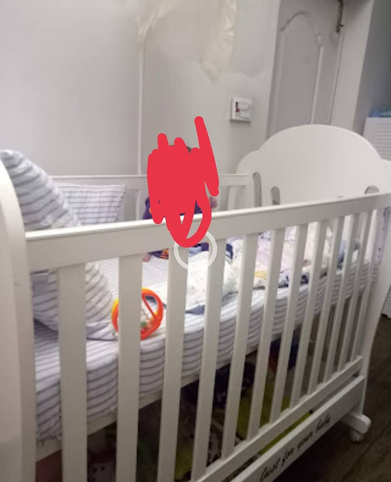 baby cot with rocker 3