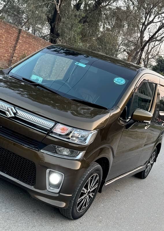 Suzuki Wagon R Stingray 2017 12