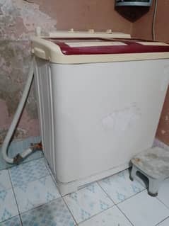 TOYO WASHING MACHINE TQ-3000.