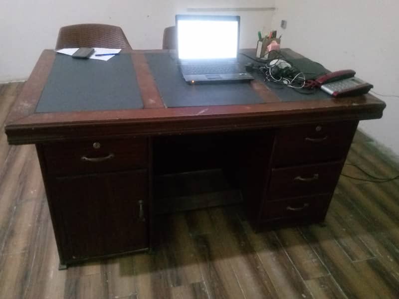 office table available 2