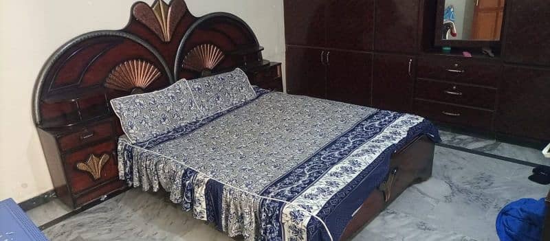 Wooden Double Bed for sale 0