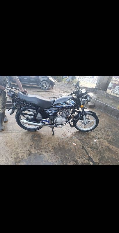 Suzuki GS-150 Model 2020 4