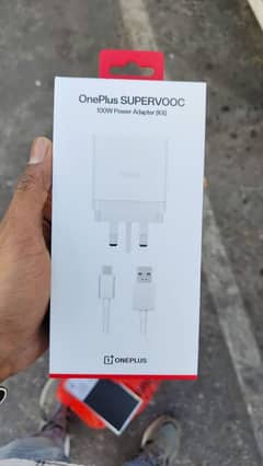 OnePlus 80w and 100w supervooc charger