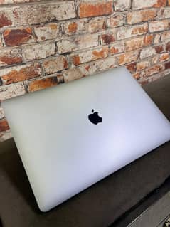 Apple Macbook Pro 2019 Core i9 15 Inche (With Original Charger)