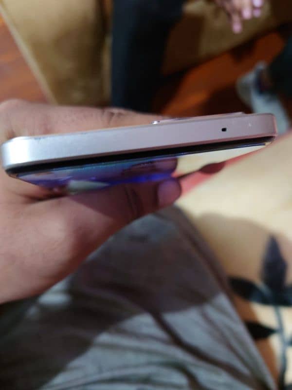 Selling my Mobile Oppo F21 prO 6