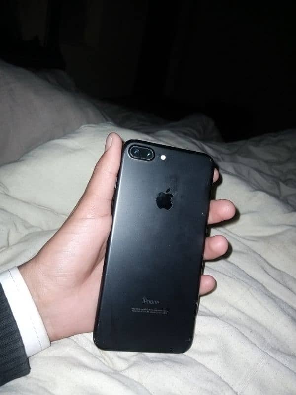 i phone 7 plus 4