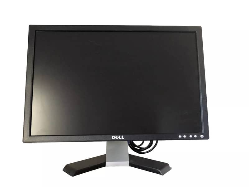 1 Monitor With ( 2 Free Keyboards) And Free Games Include GTA5. 4