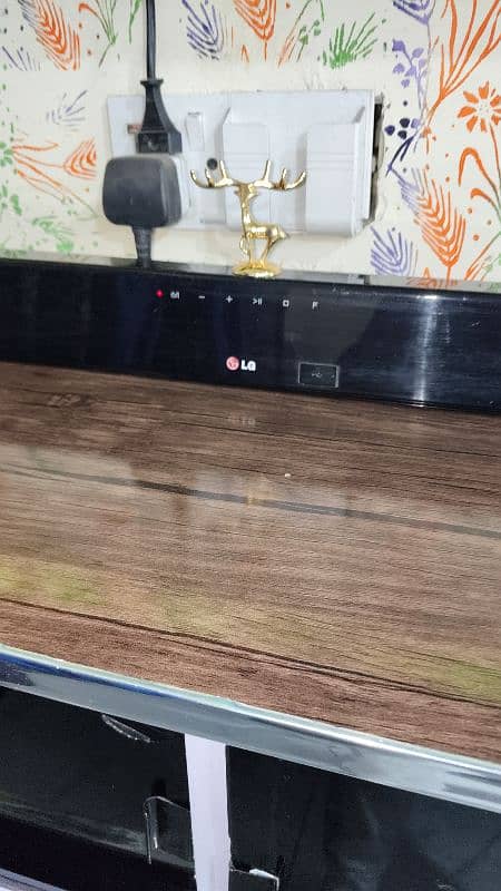 LG sound bar import from UK original excellent condition 1