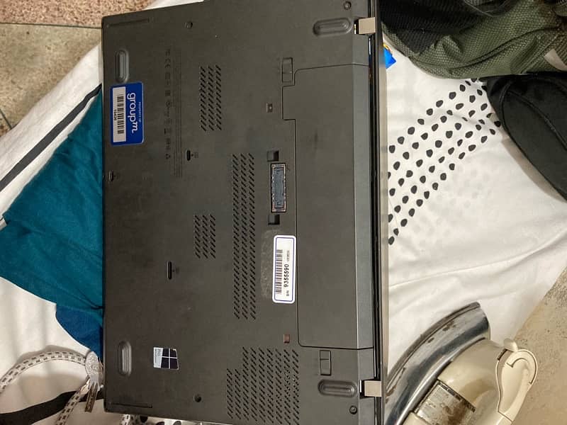 lenovo thinkpad t450 512gb 8gb ram with charger screen dim issue 1