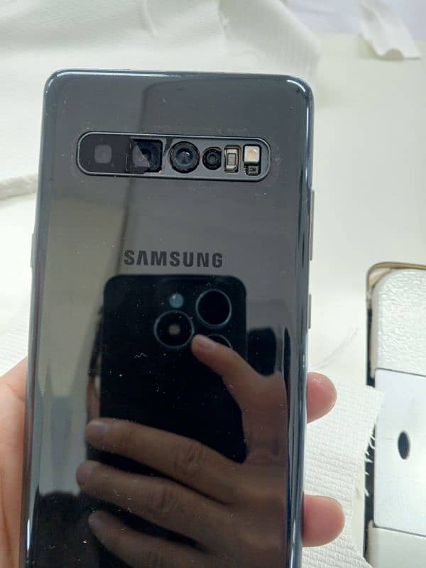 SAMSUNG S10 5G 8/256 1