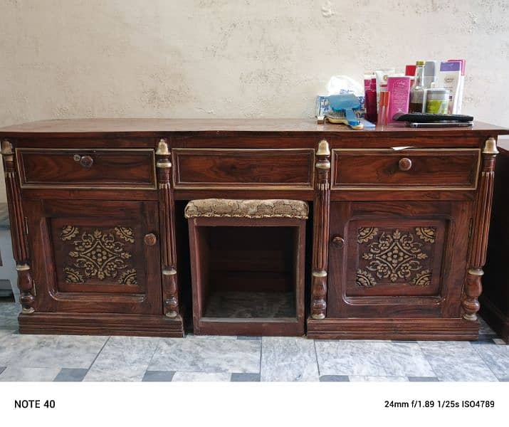 chinioty solid wooden room furniture for sale 4