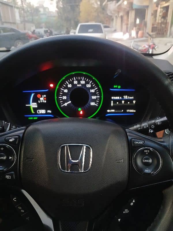 Honda Vezel 2015 2