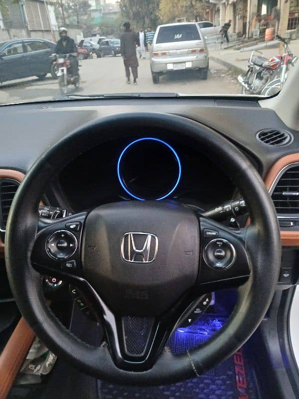 Honda Vezel 2015 5