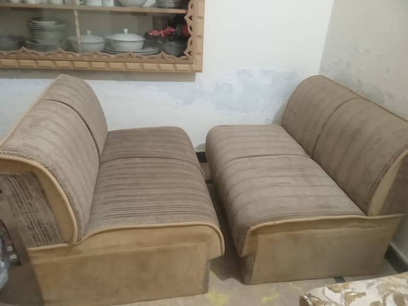 Sofaa 2 seater(2) and 1 Sofa one side arm design 4