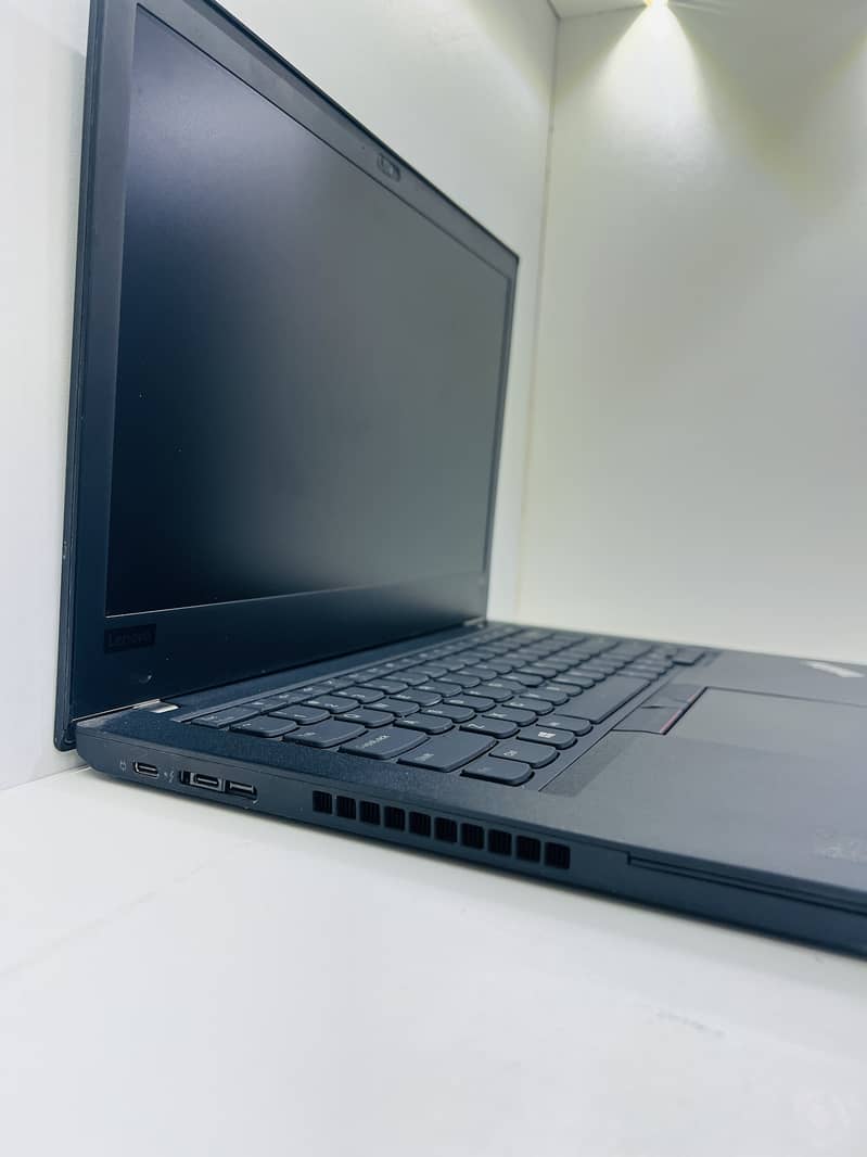 LAPTOP INTEL CORE i5 LENOVO T480 4