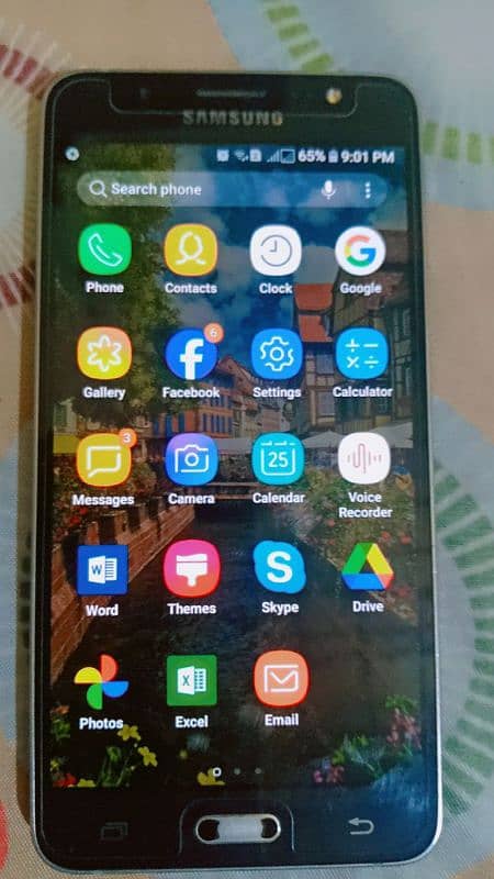 Samsung J5   2 GB  16GB  03284033002 5