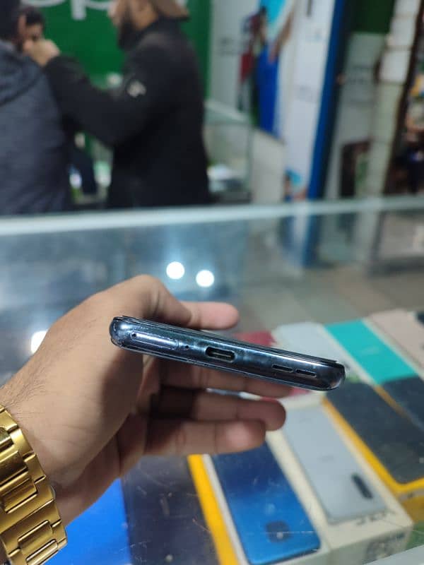 OnePlus 9 panel ma line ha 4