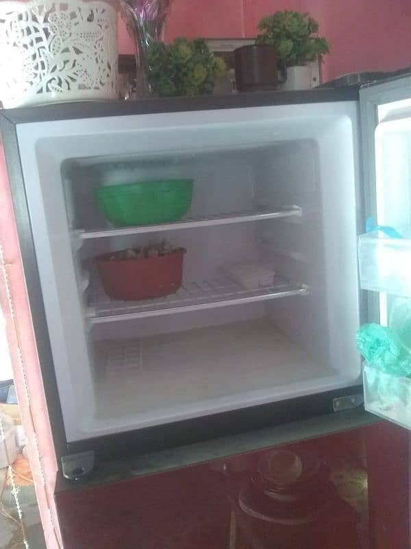 haier fridge 1