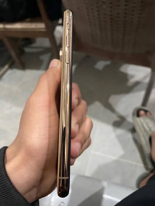 iPhone XS salling 2