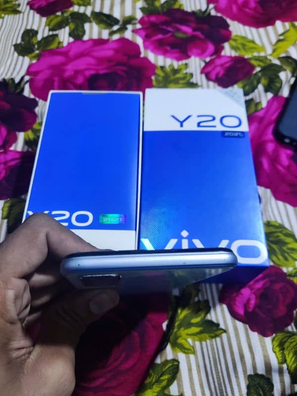 Vivo Y20 Full box 1