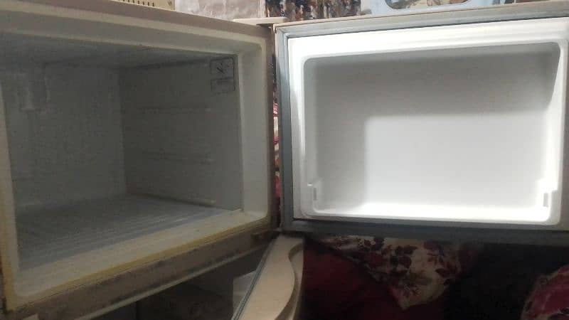 Fridge 12 cubic 1