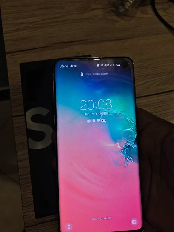 Samsung Galaxy S10 4