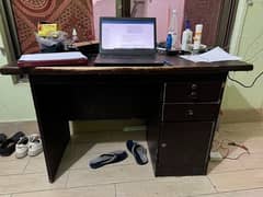 Multipurpose Computer Table with Locks - midd Condition