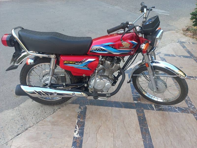 Honda 125 2024 6