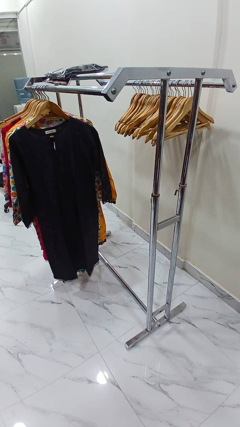 Cloth Stand for Sale 1