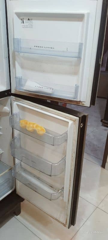 Electrolux fridge for sell 2