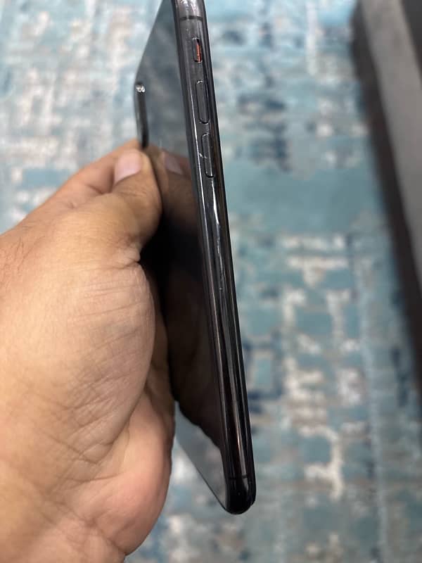 iPhone X 256GB non PTA 1