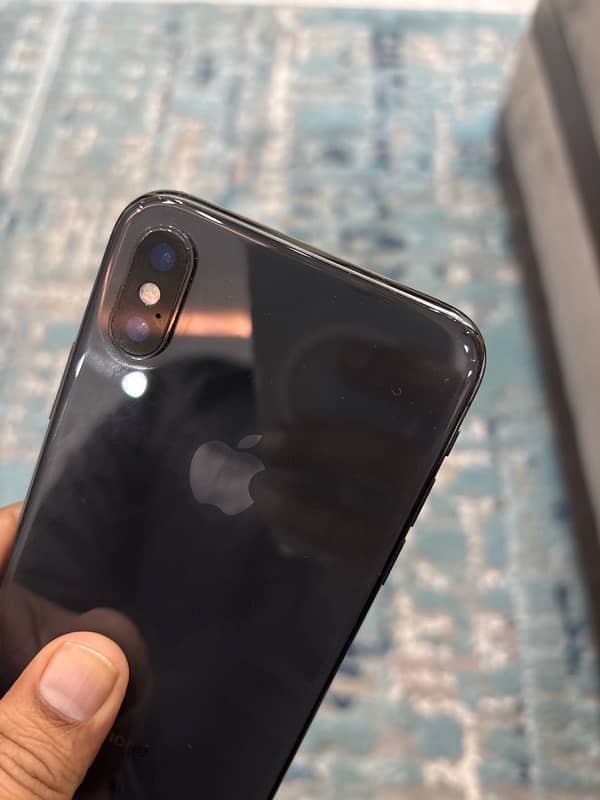 iPhone X 256GB non PTA 3