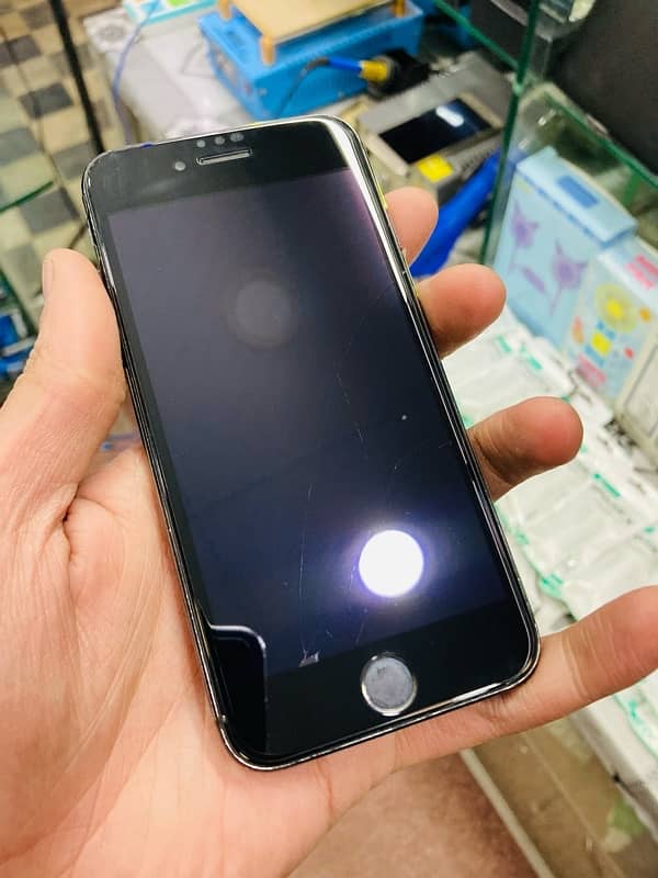 Apple IPhone 7 PTA (128 GB) 7