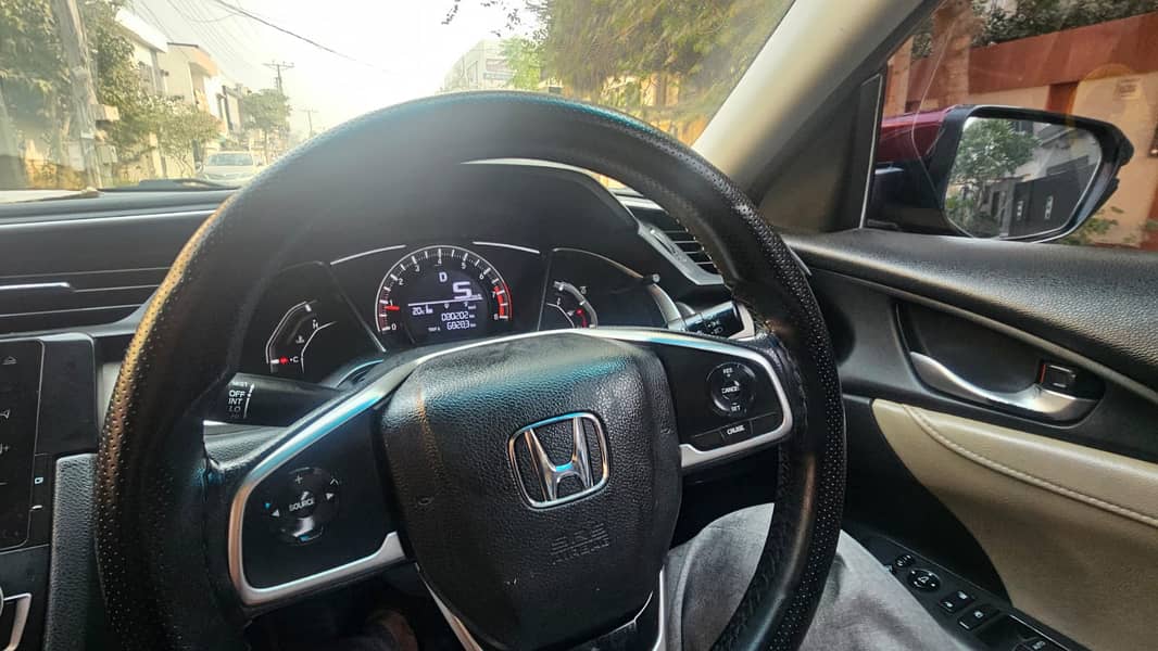 Honda Civic VTi Oriel Prosmatec 2019 1.8 4