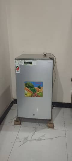 NIKAI REFRIGERATOR