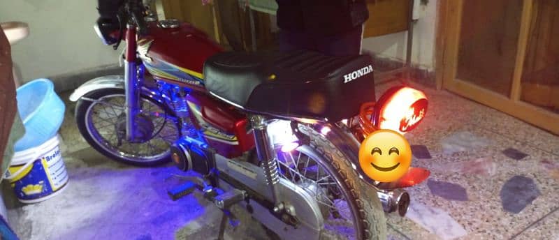 Honda 125 matro company 1